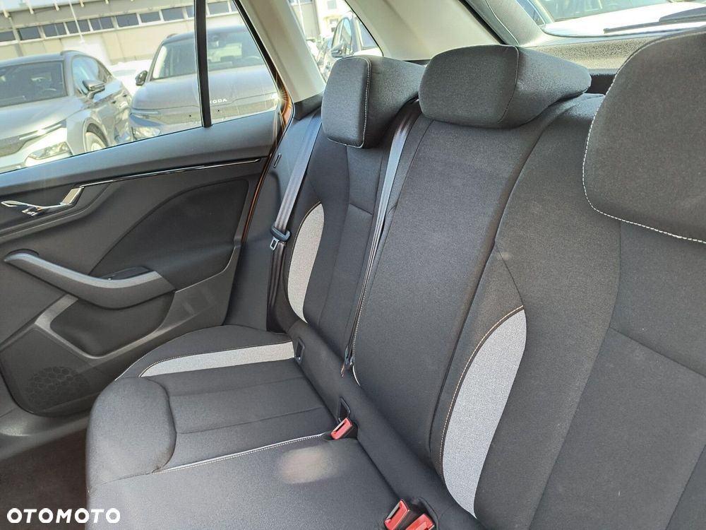 Skoda Kamiq 1.0 TSI Drive - 17