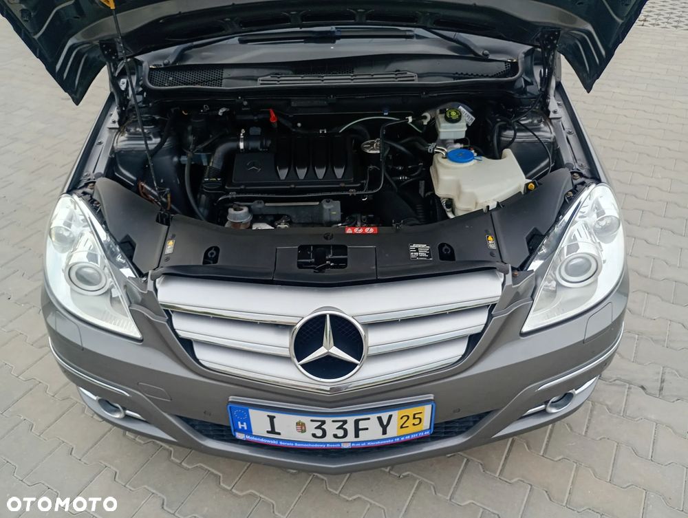 Mercedes-Benz Klasa B 200 CDI Autotronic Grand Edition - 27
