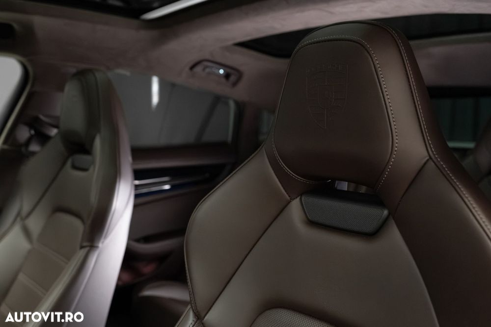 Porsche Panamera 4 - 27