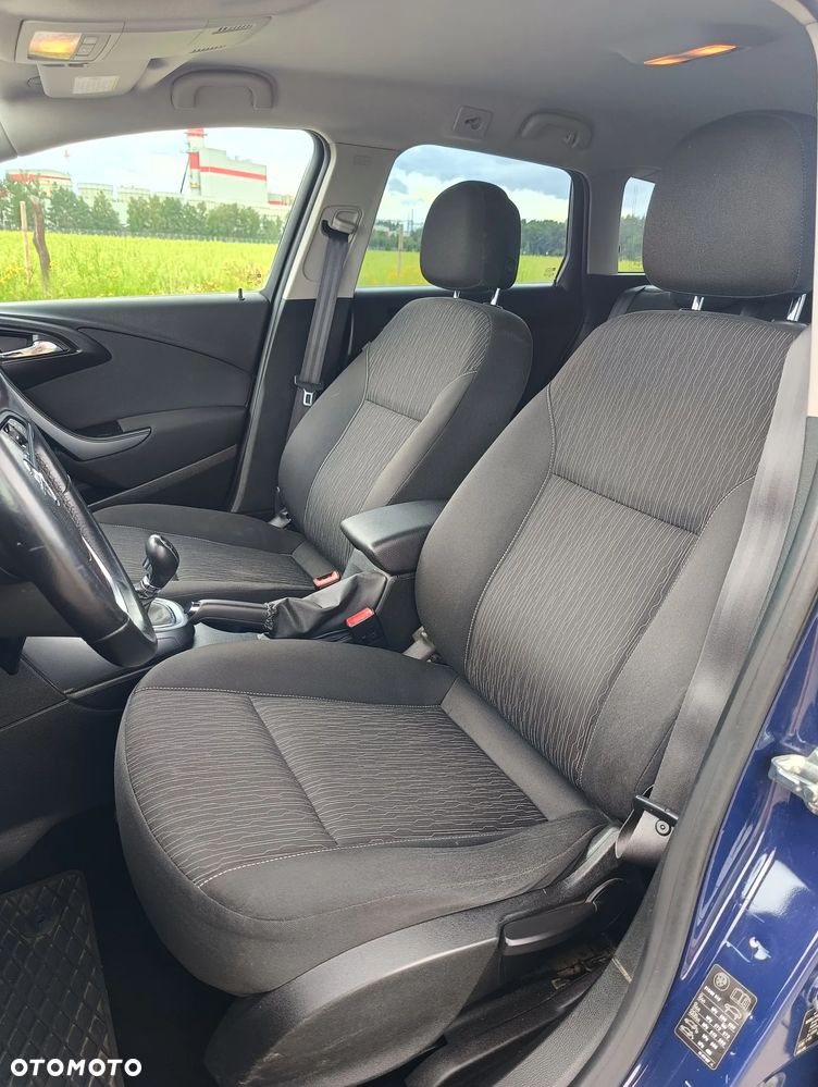 Opel Astra 1.6 CDTI Enjoy - 13