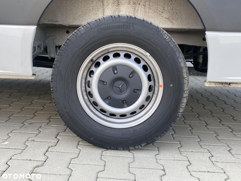 Mercedes-Benz Sprinter - 18