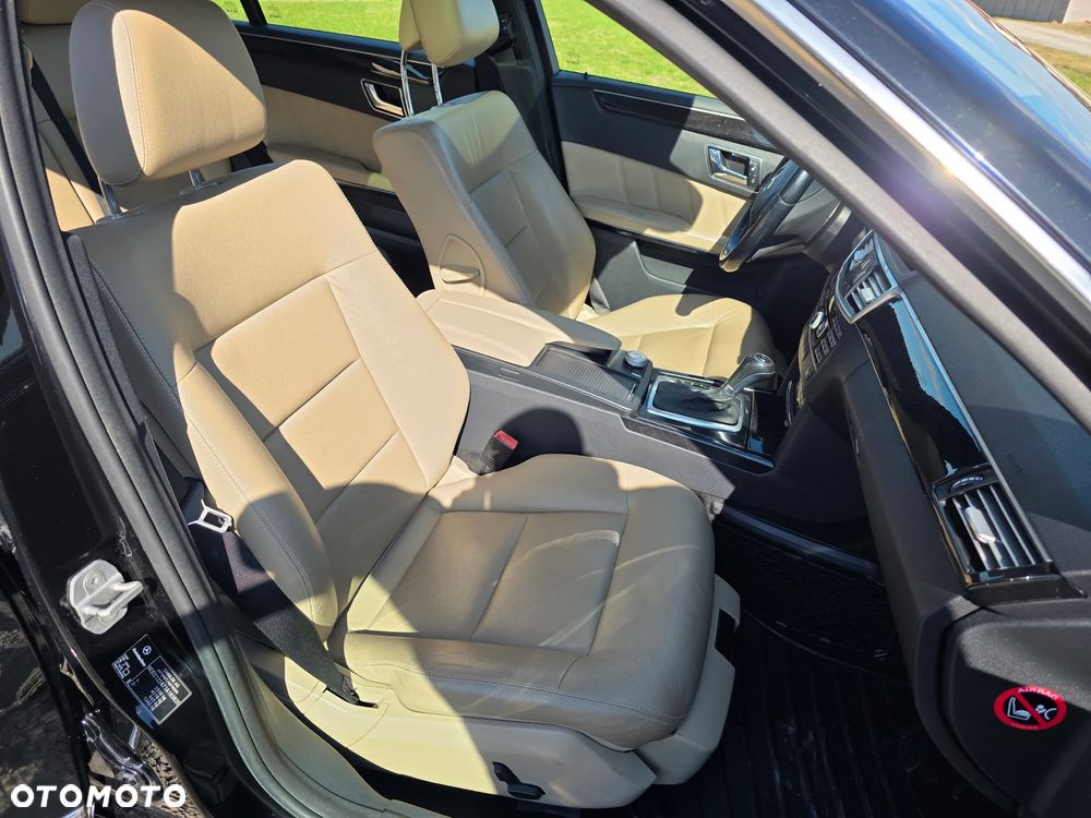 Mercedes-Benz Klasa E 250 CGI BlueEffICIENCY Avantgarde - 11