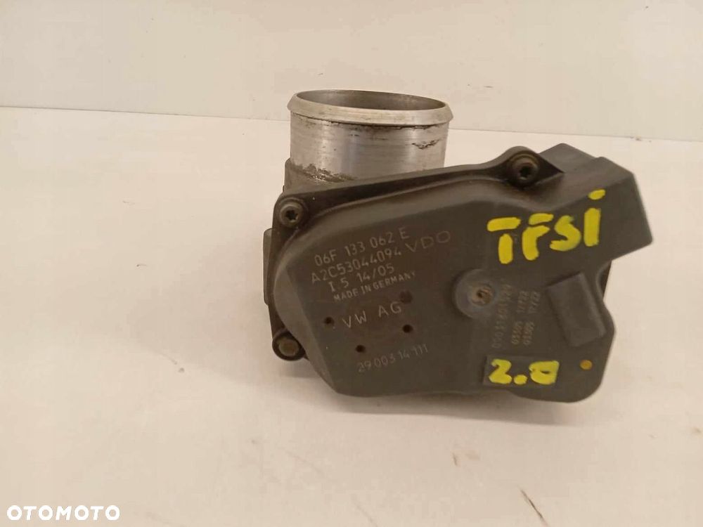 PRZEPUSTNICA SEAT SKODA AUDI A4 B7 TFSI 06F133062E - 1