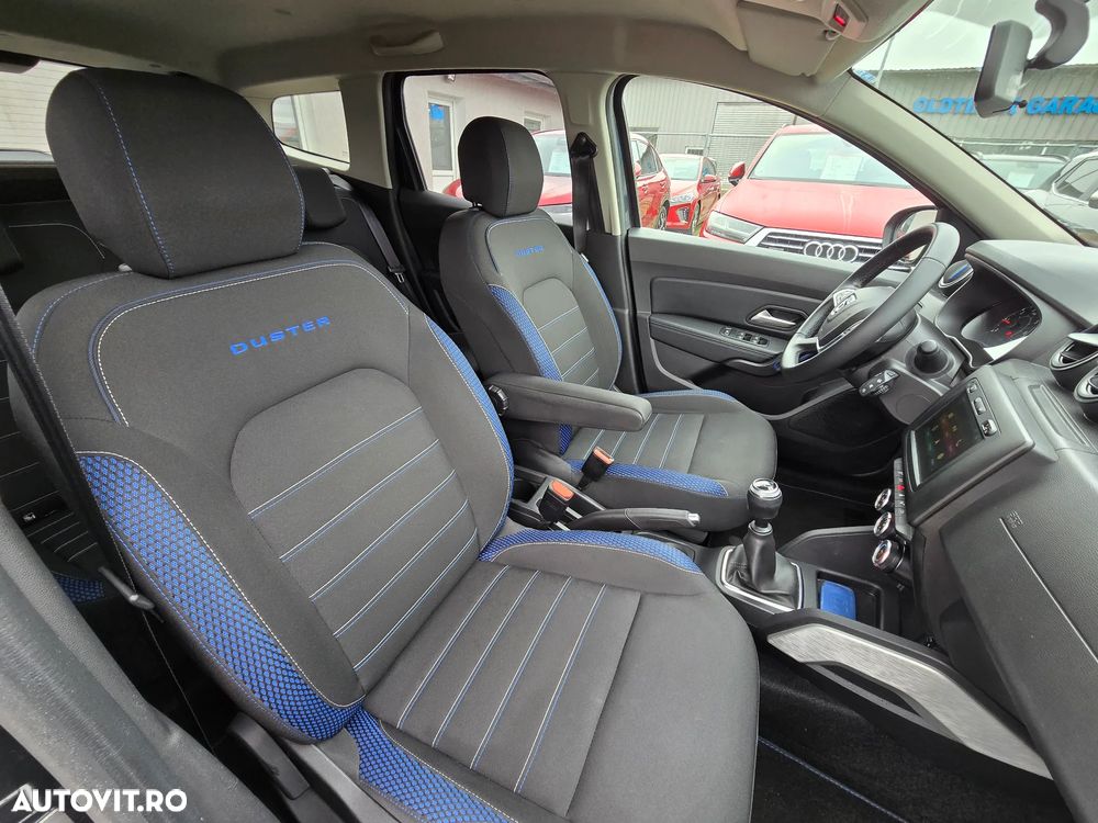 Dacia Duster TCe 100 2WD Celebration - 9