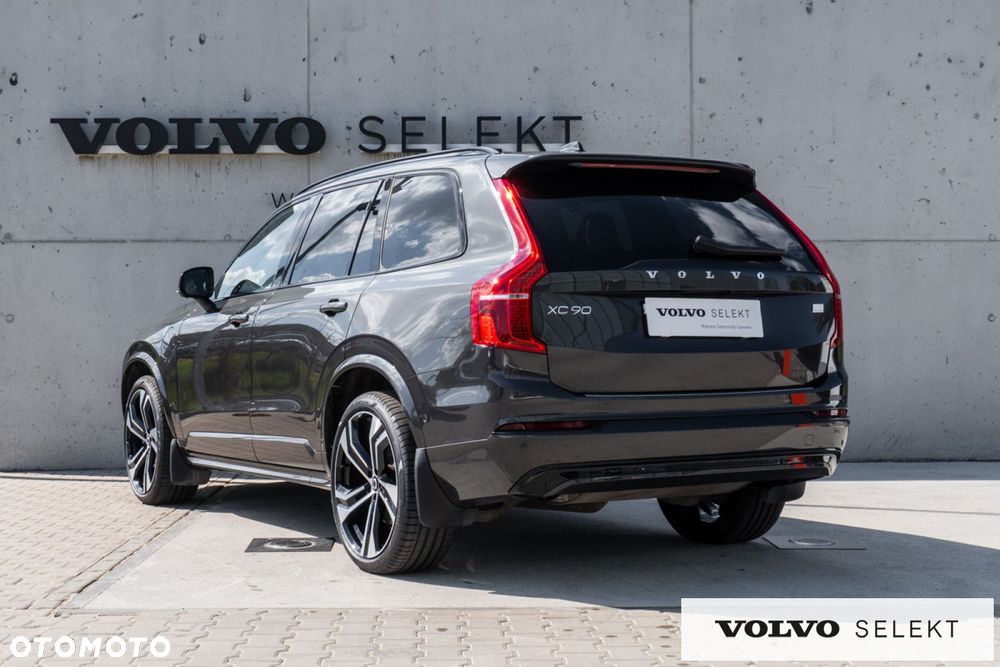 Volvo XC 90 - 7