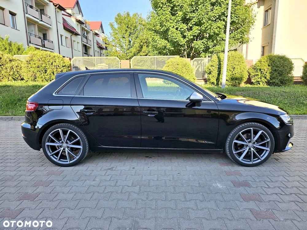 Audi A3 Sportback - 6