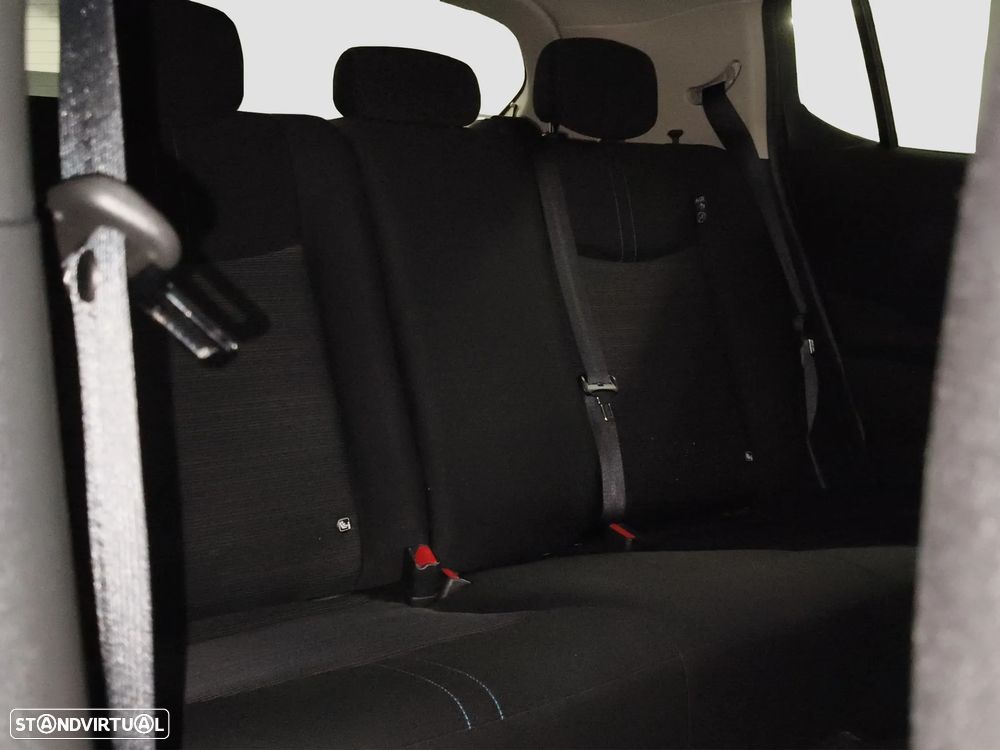 Nissan Leaf N-Connecta - 35