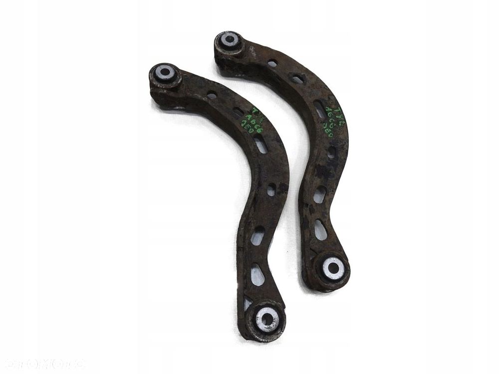 WAHACZ TYŁ TYLNY AUDI A6 C6 - 1