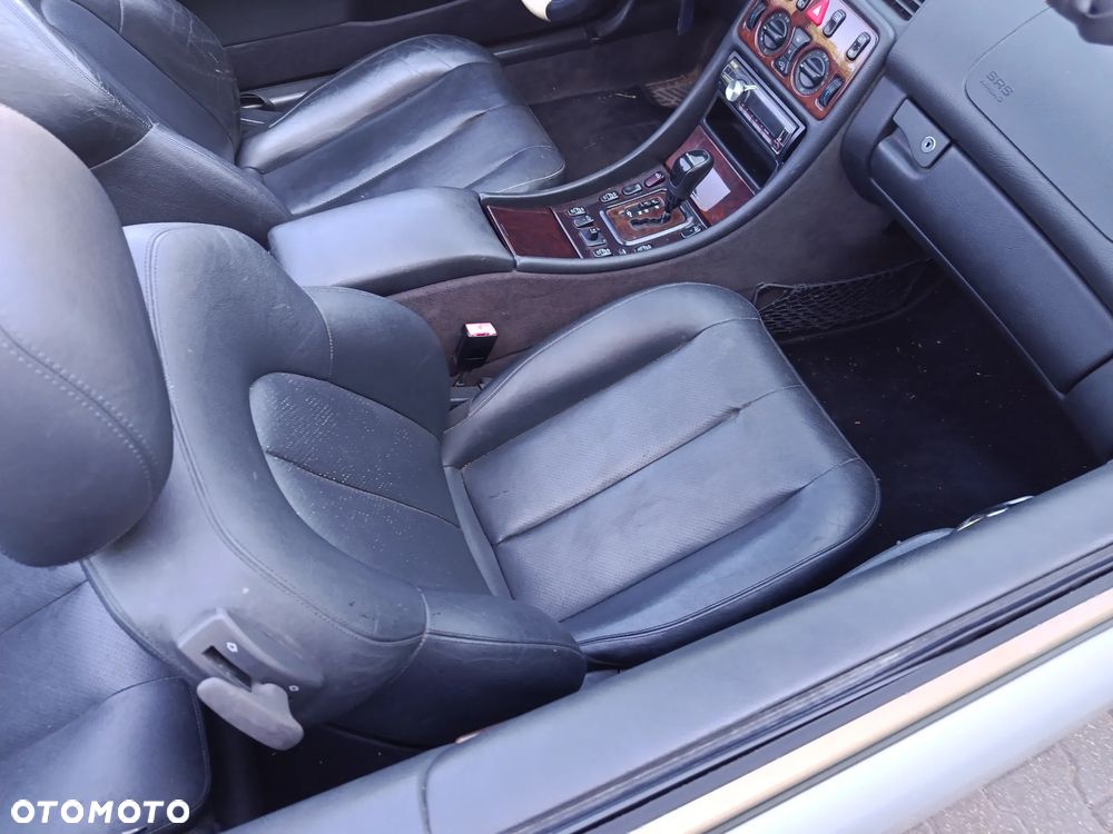 Mercedes-Benz CLK 320 Elegance - 31
