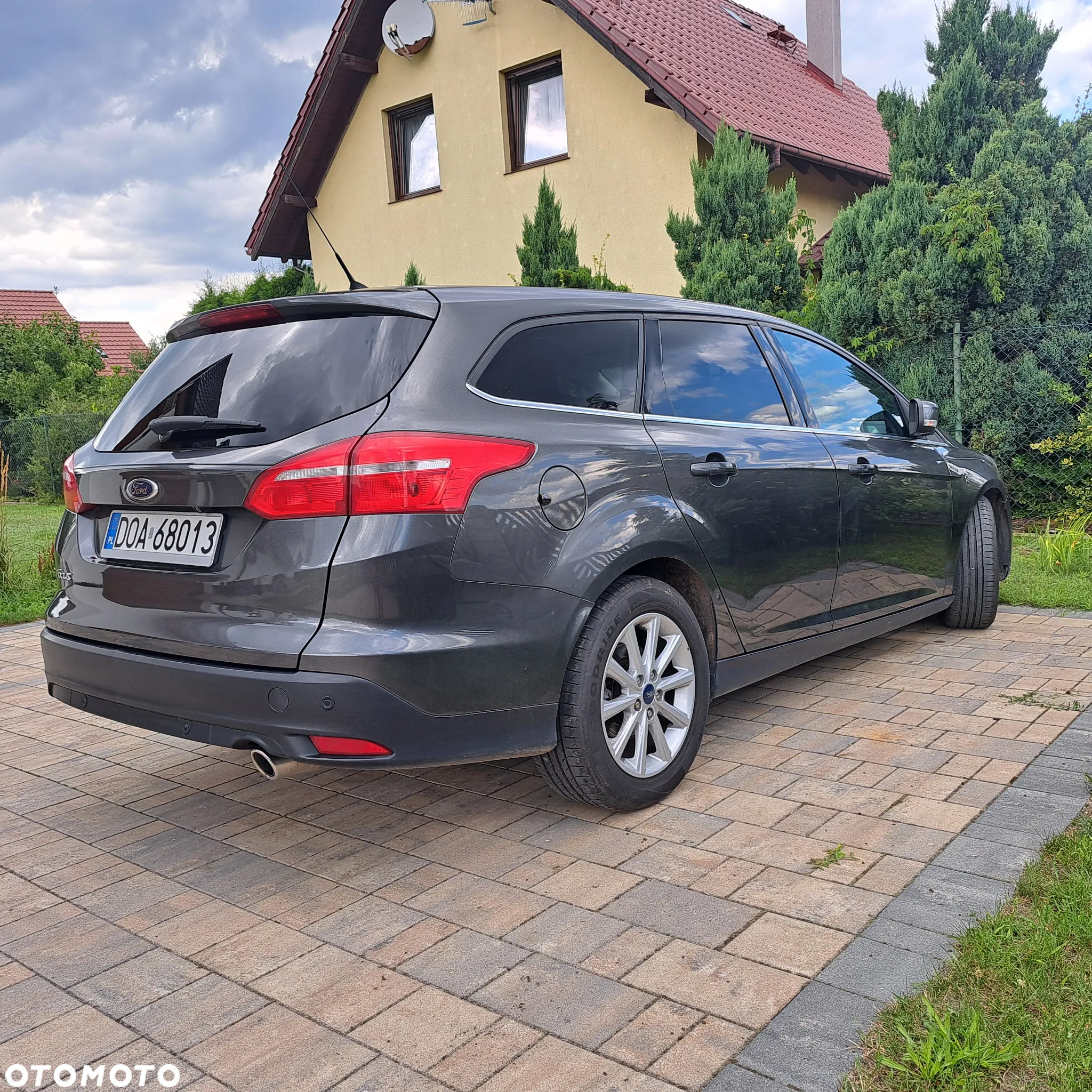 Ford Focus - 11