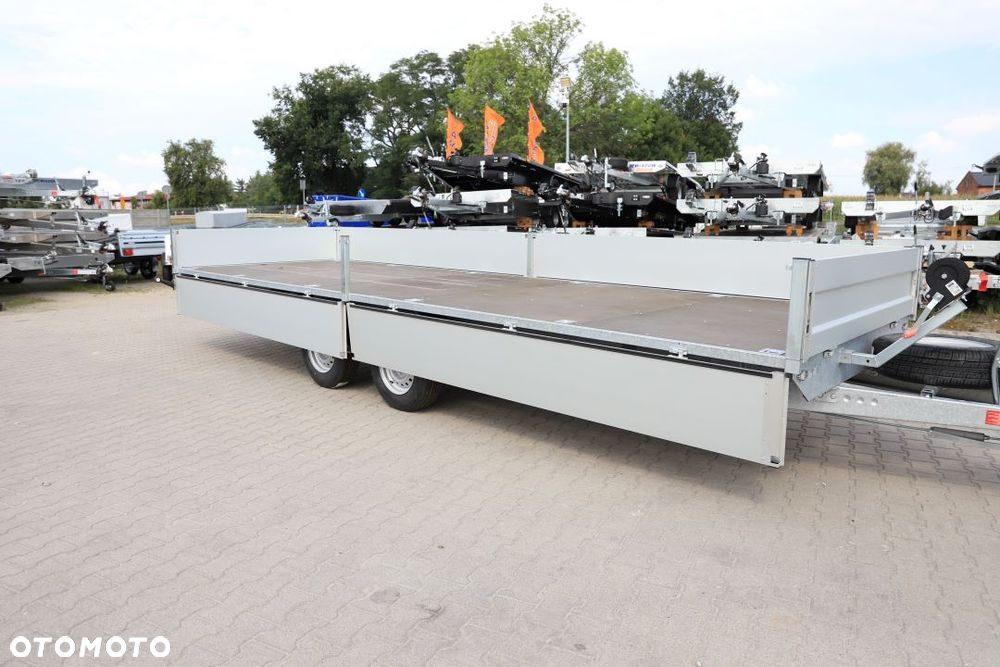 Niewiadów Boss 6.2 x 1.97 burty aluminiowe 2 osie po 1800kg koła 185R14C - 12