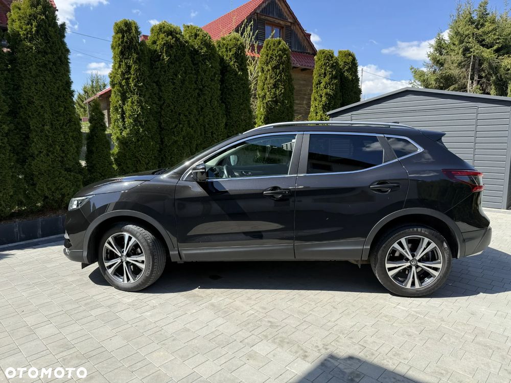 Nissan Qashqai 1.6 DIG-T N-Connecta - 2