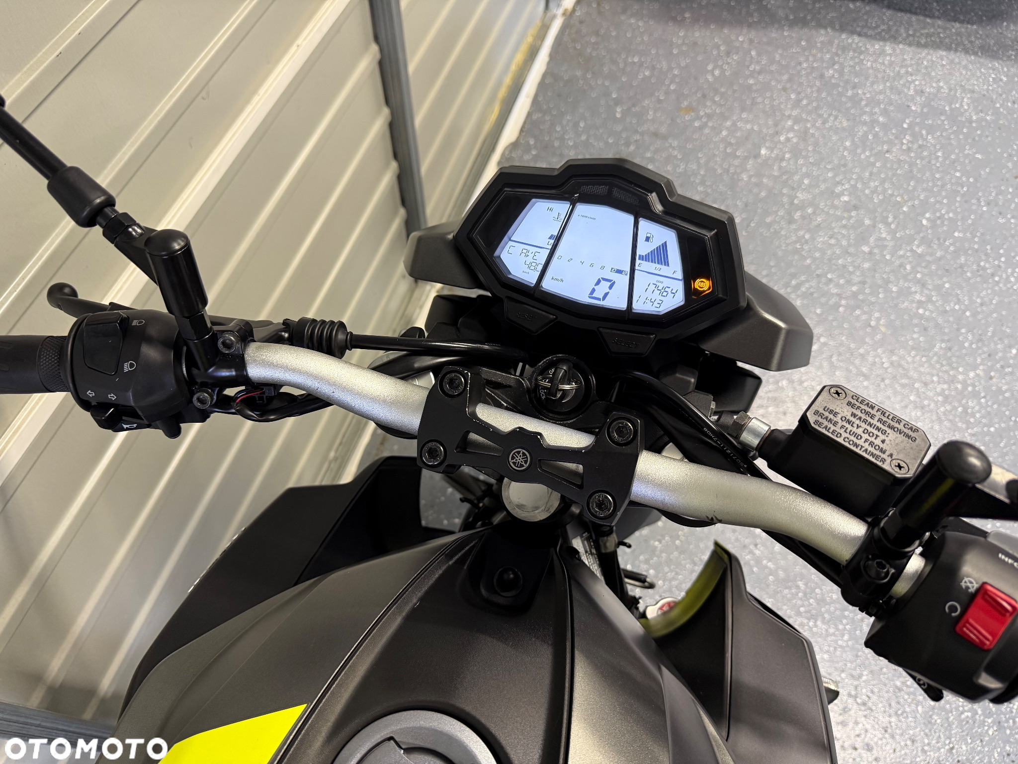 Yamaha MT - 6