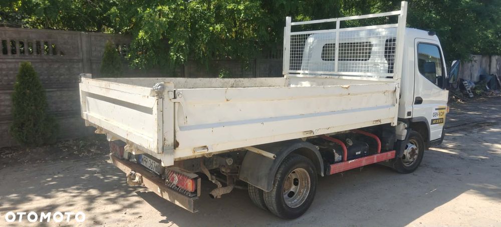 Mitsubishi Canter fuso - 6