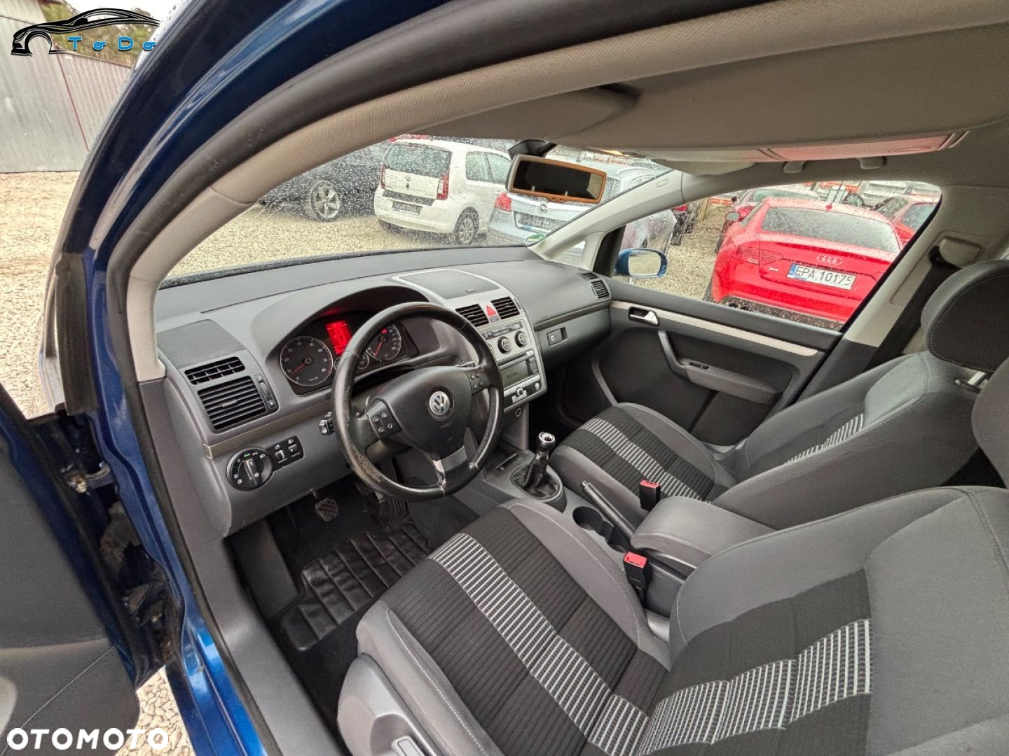 Volkswagen Touran 1.4 TSI Conceptline - 19