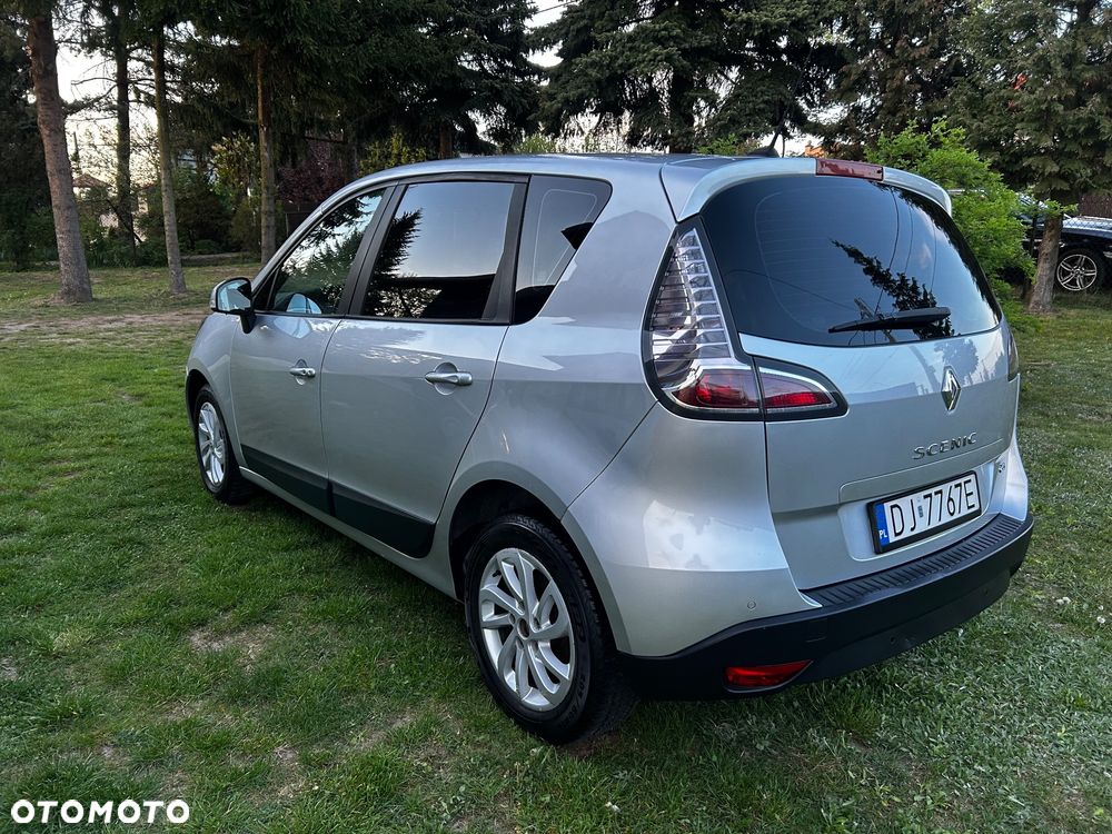 Renault Scenic 1.5 dCi Life - 21