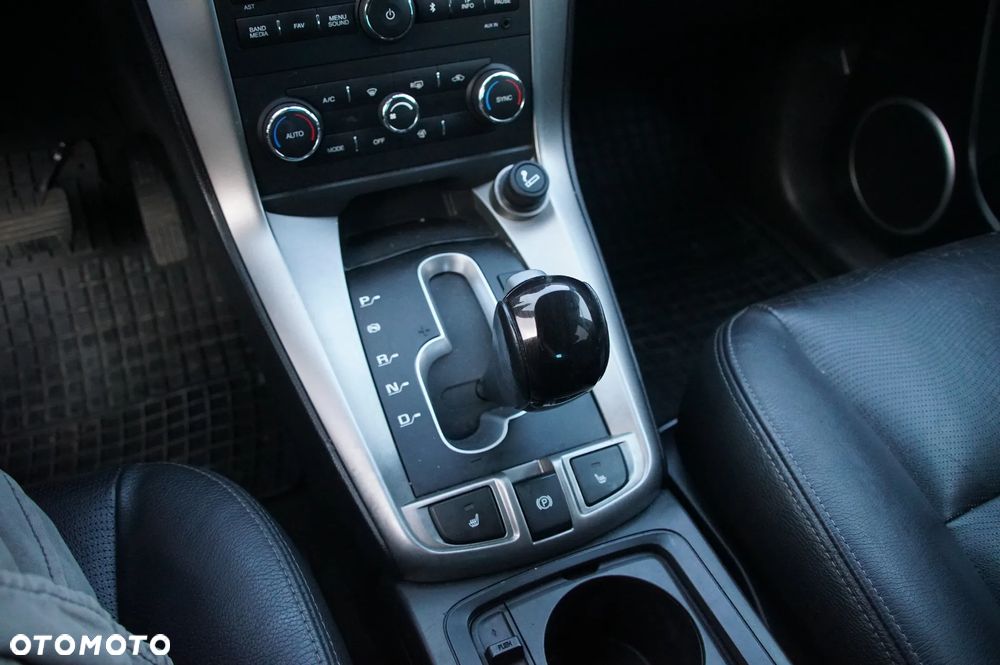 Auto na części - Chevrolet Captiva I Lift 2.2 D 184 KM Z22D1 GJE 2013R Silnik Skrzynia Drzwi Maska Klapa Błotnik Lusterko Lampa Szyba Halogen Deska Kokpit Sterownik Moduł Czujnik Kierownica Wyświetlacz - 14