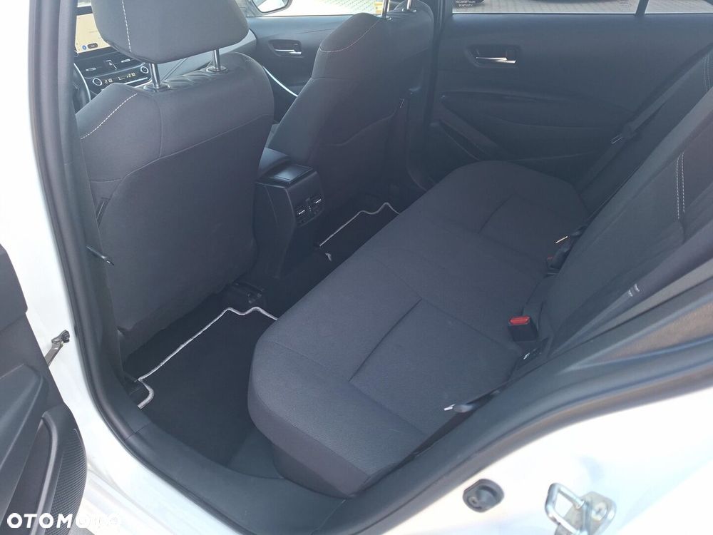 Toyota Corolla 1.8 Hybrid Comfort - 12