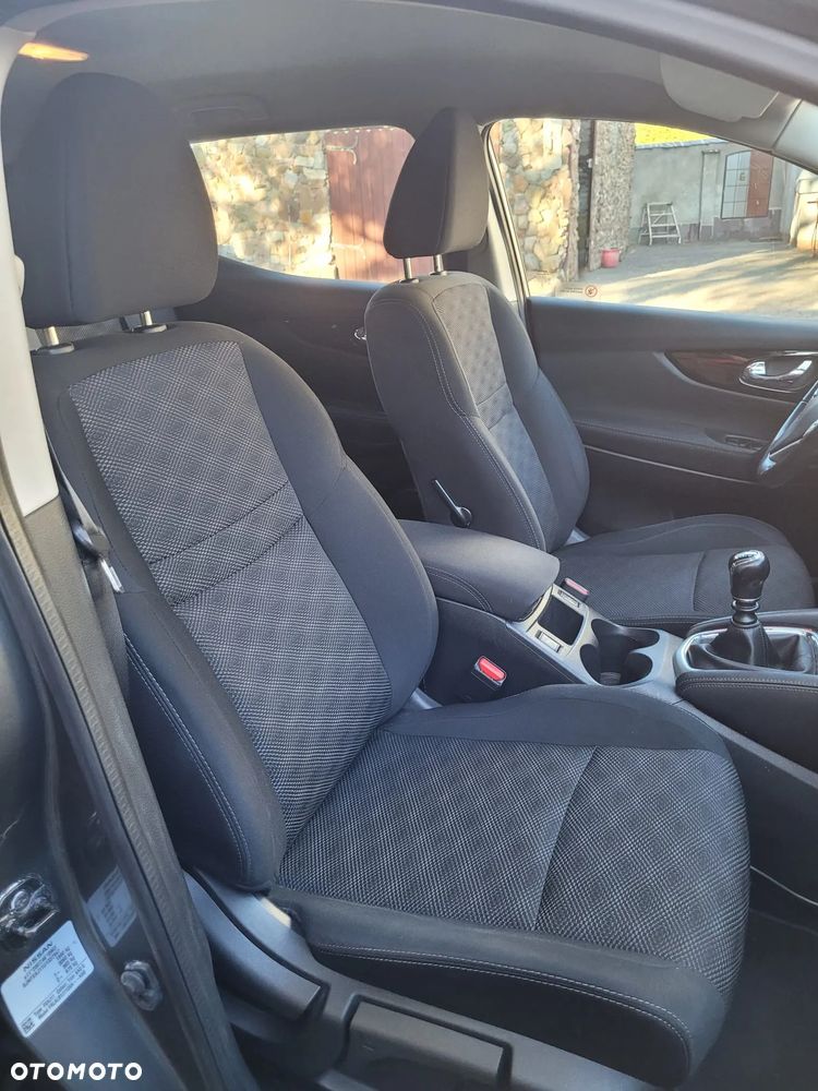 Nissan Qashqai - 11