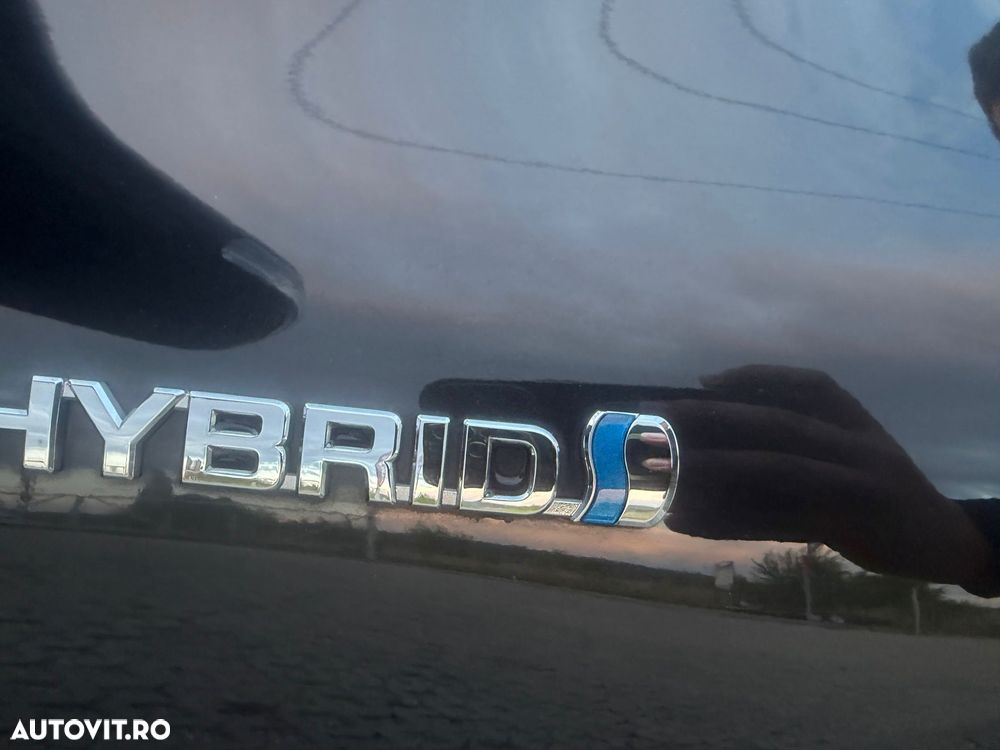 Toyota Auris 1.8 L VVT-i Luna - 19