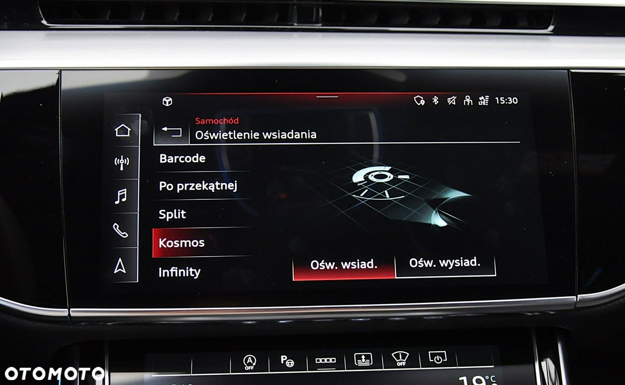 Audi A8 - 35