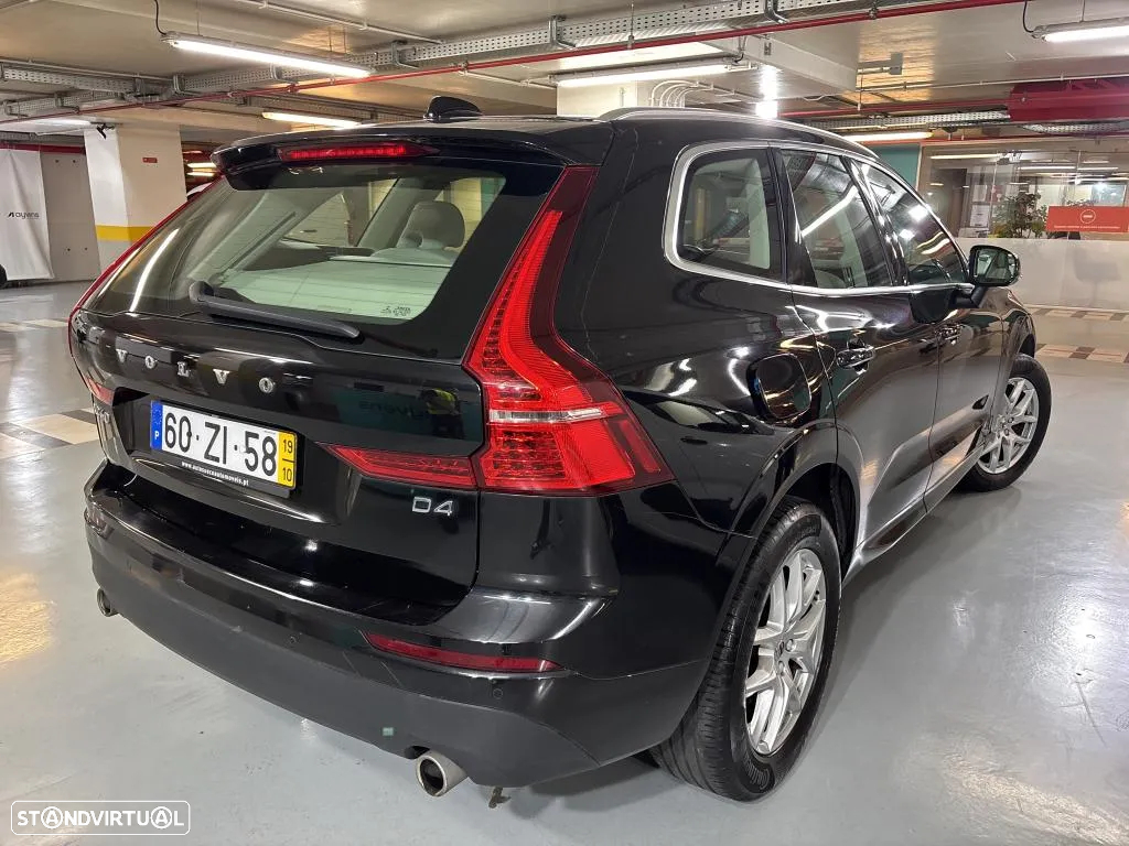 Volvo XC 60 2.0 D4 Momentum Plus Geartronic - 3