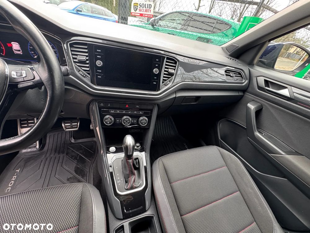 Volkswagen T-Roc - 17