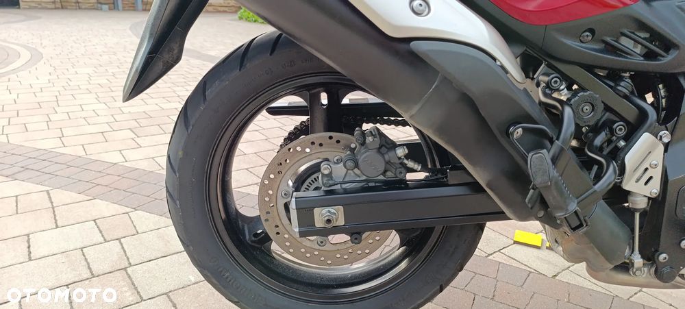 Suzuki V-STROM - 23