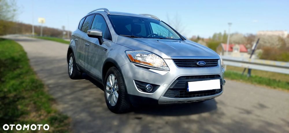 Ford Kuga 2.0 TDCi 4x4 Titanium - 2