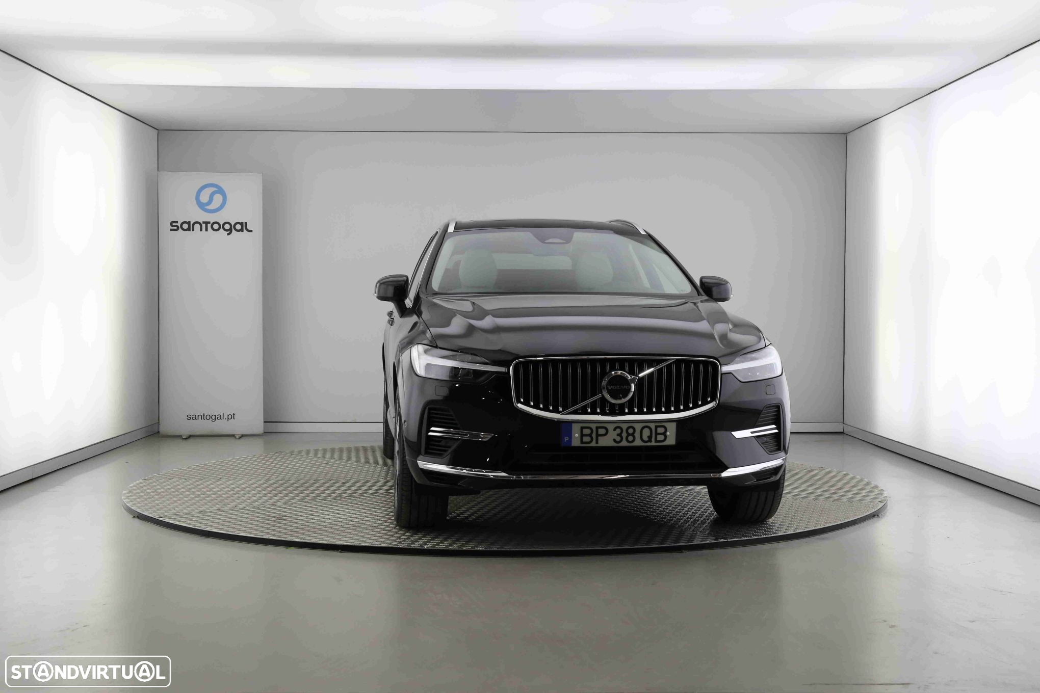 Volvo XC 60 2.0 T6 PHEV Plus Bright AWD - 2