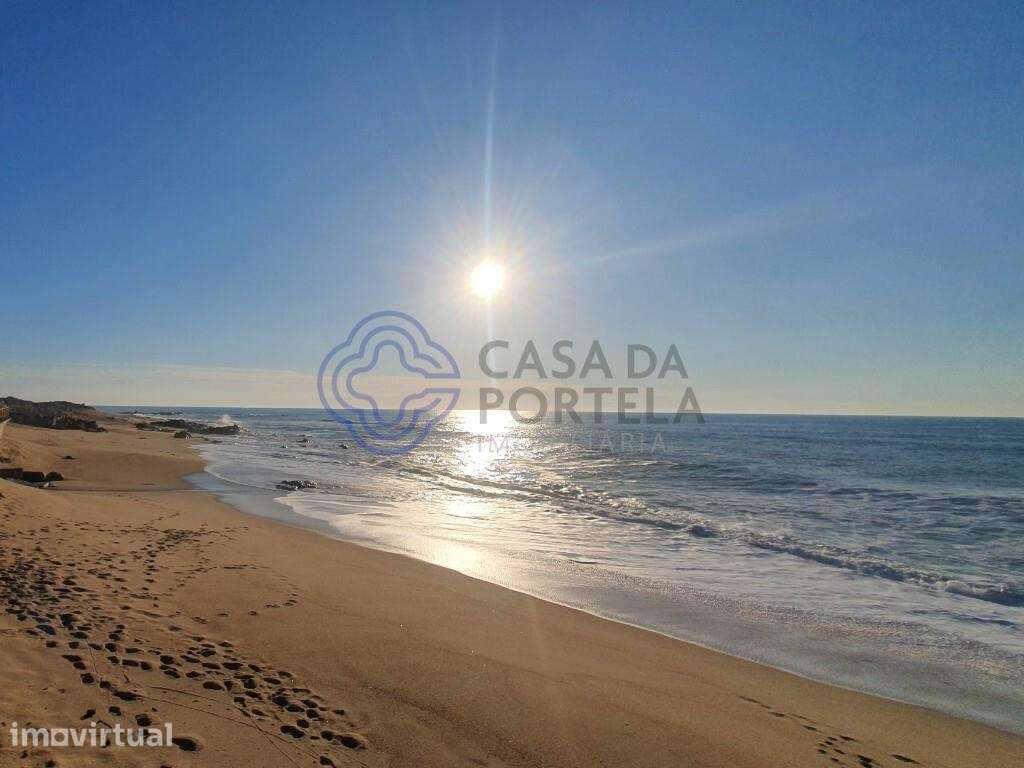 TERRENO JUNTO À PRAIA DE CANIDELO EM V.N.GAIA - Grande imagem: 4/17