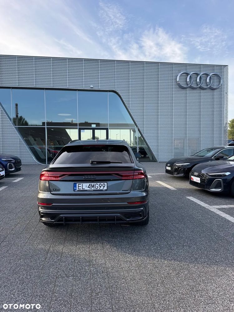 Audi Q8 55 TFSI mHEV Quattro Tiptronic - 6