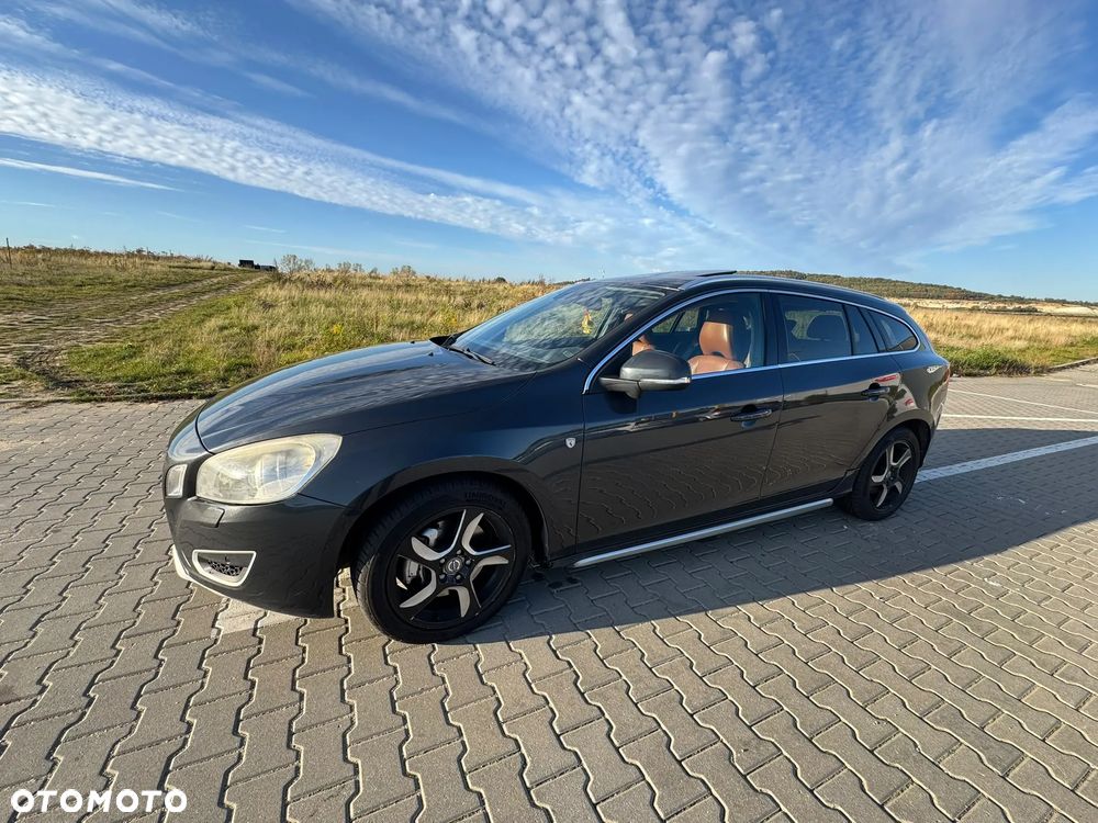 Volvo V60 D5 AWD Summum - 6