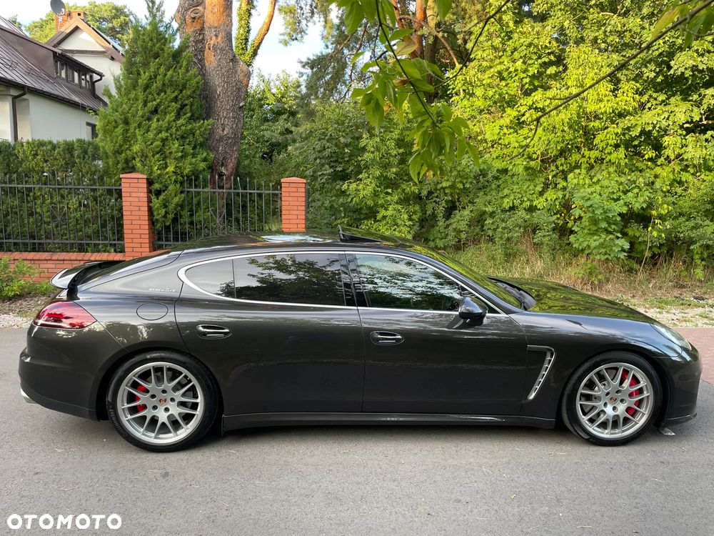 Porsche Panamera Turbo Executive PDK - 5