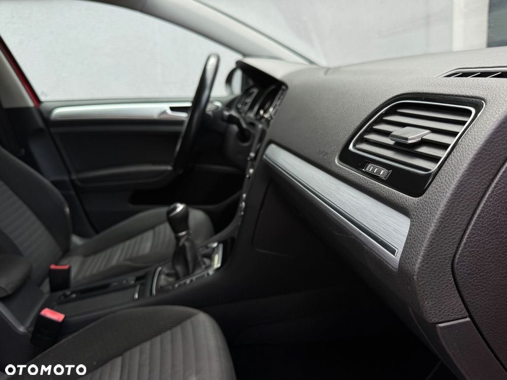 Volkswagen Golf 2.0 BlueTDI Cup - 22