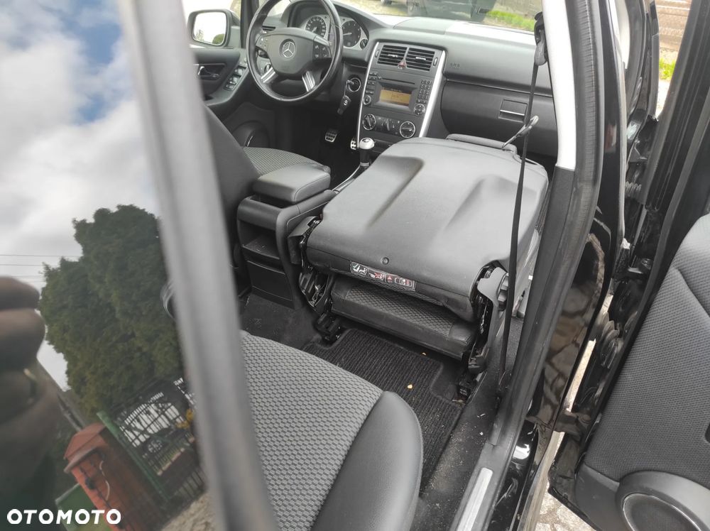 Mercedes-Benz Klasa B 170 BlueEFFICIENCY - 30