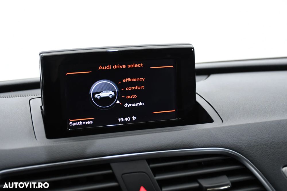 Audi Q3 1.4 TFSI Stronic Design - 7