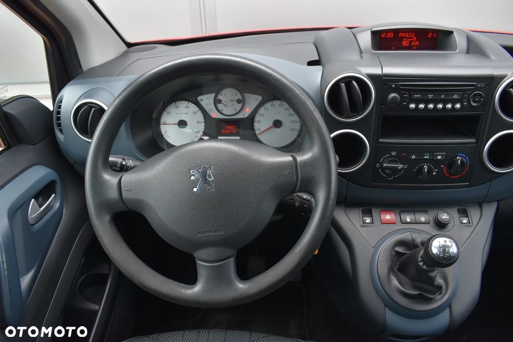 Peugeot Partner - 8