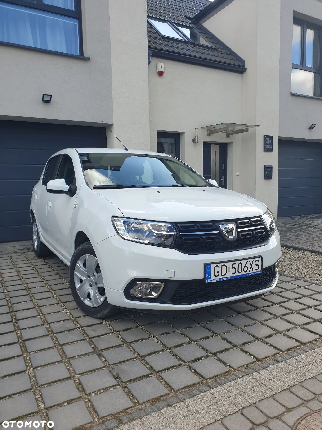Dacia Sandero 1.0 SCe Laureate - 1