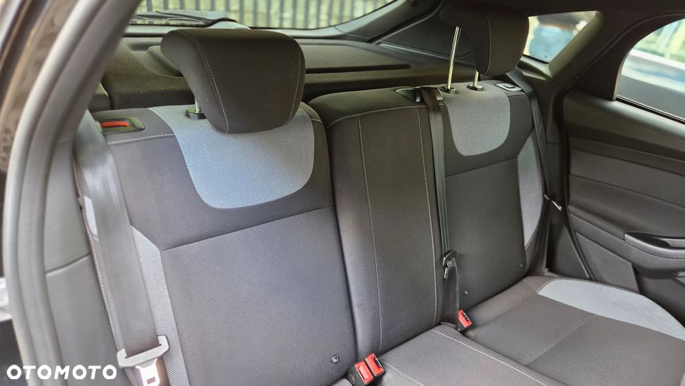 Ford Focus 2.0 TDCi ST - 33