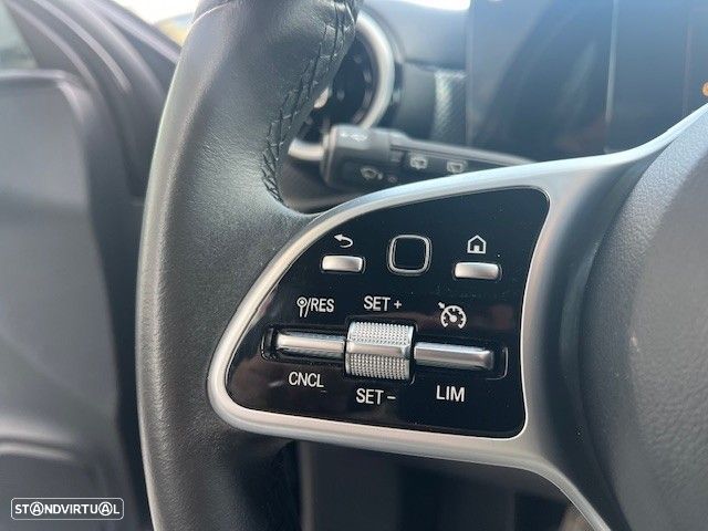 Mercedes-Benz A 180 d Style Plus - 13