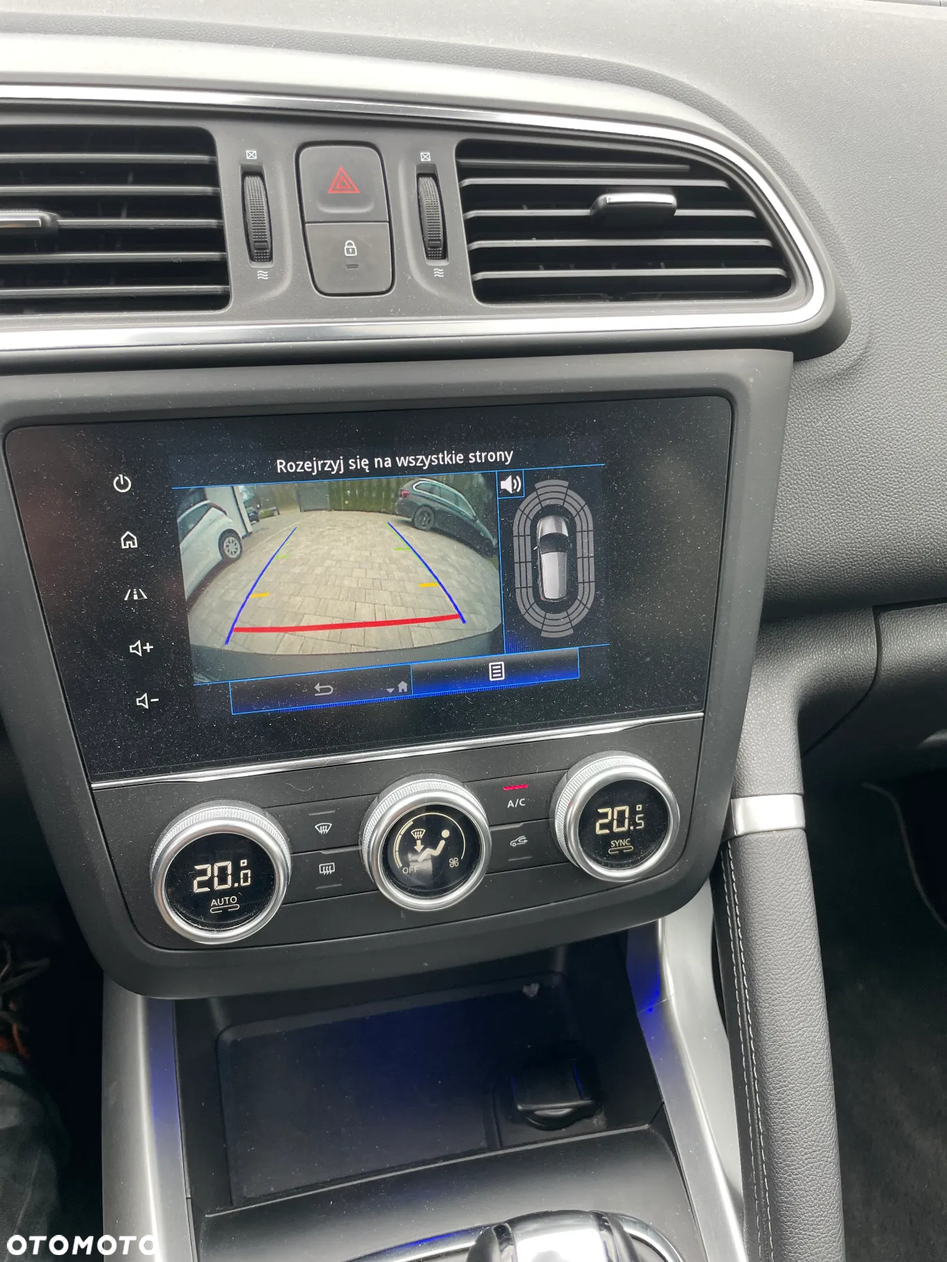 Renault Kadjar 1.3 TCe FAP Black Edition EDC - 4