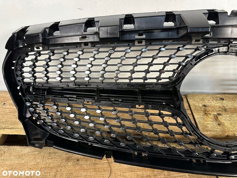 GRILL ATRAPA CHŁODNICY PRZÓD MERCEDES CLA W117 LIFT AMG DIAMOND A1178880600 - 2