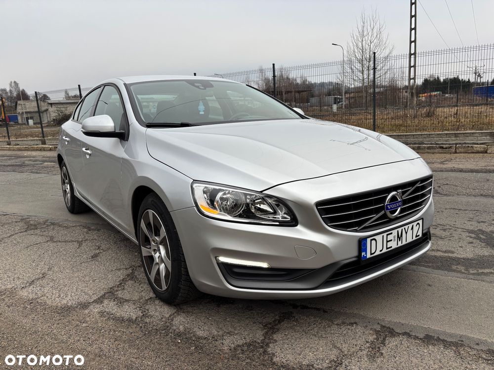 Volvo S60 D3 Geartronic Kinetic - 3