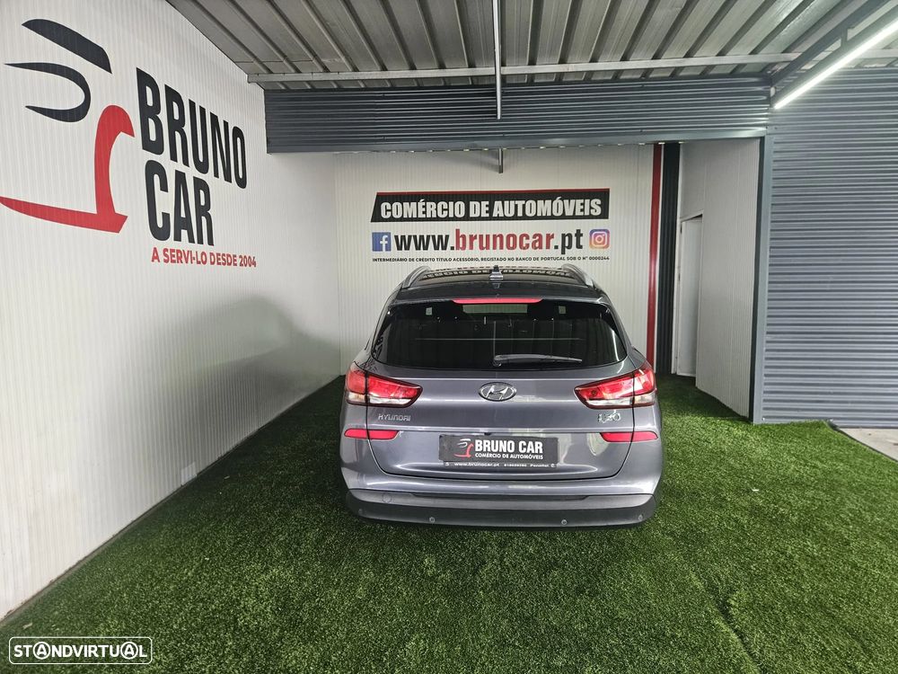 Hyundai i30 SW 1.6 CRDI Prime - 5