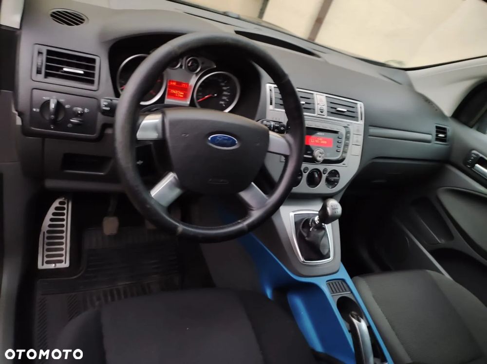 Ford Kuga 2.0 TDCi Trend - 6