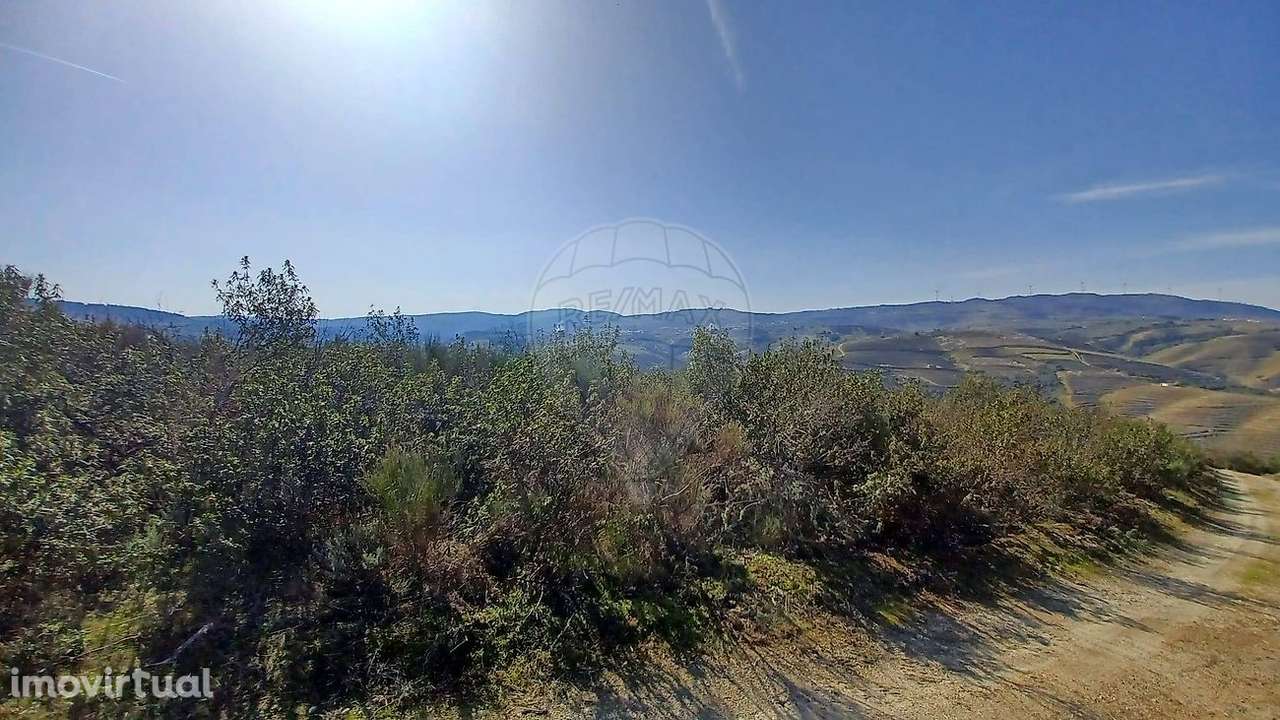 Terreno  para venda - Grande imagem: 2/9