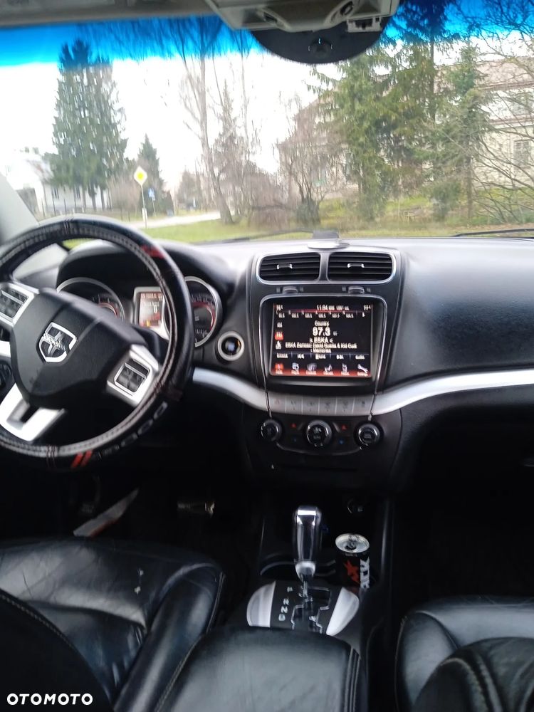 Dodge Journey - 11