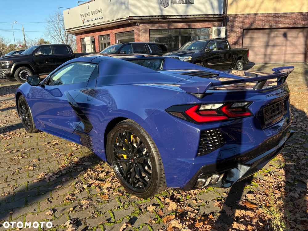 Chevrolet Corvette - 7