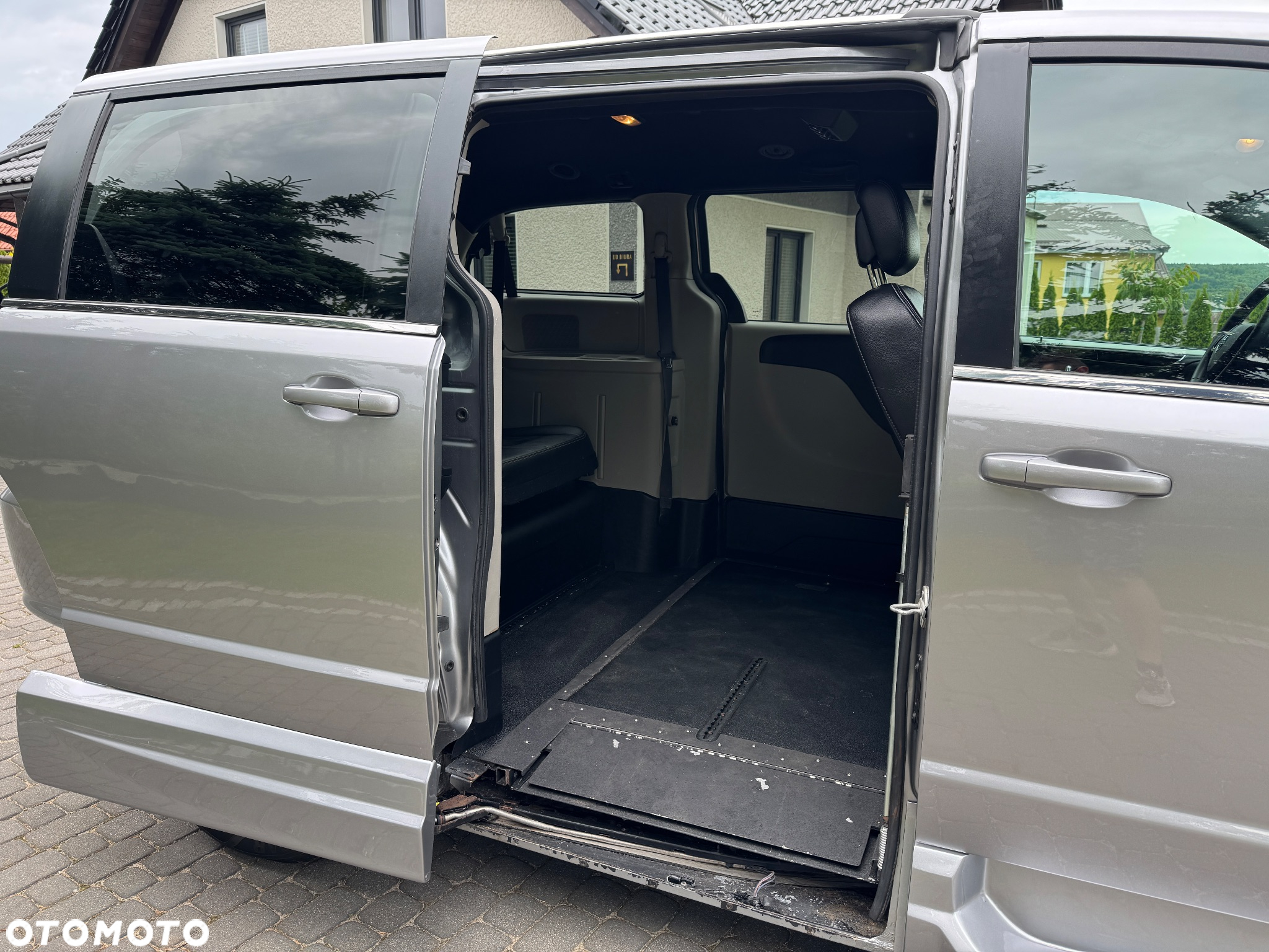 Dodge Grand Caravan 3.6 Express - 21